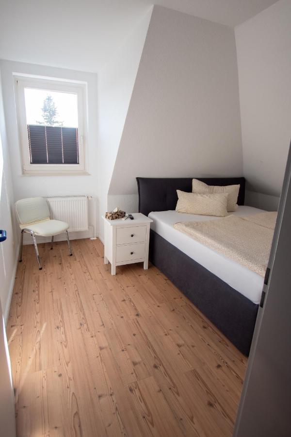 Nb Katharinenviertel Zwei Zimmer Wohnung Neubrandenburg Exteriér fotografie