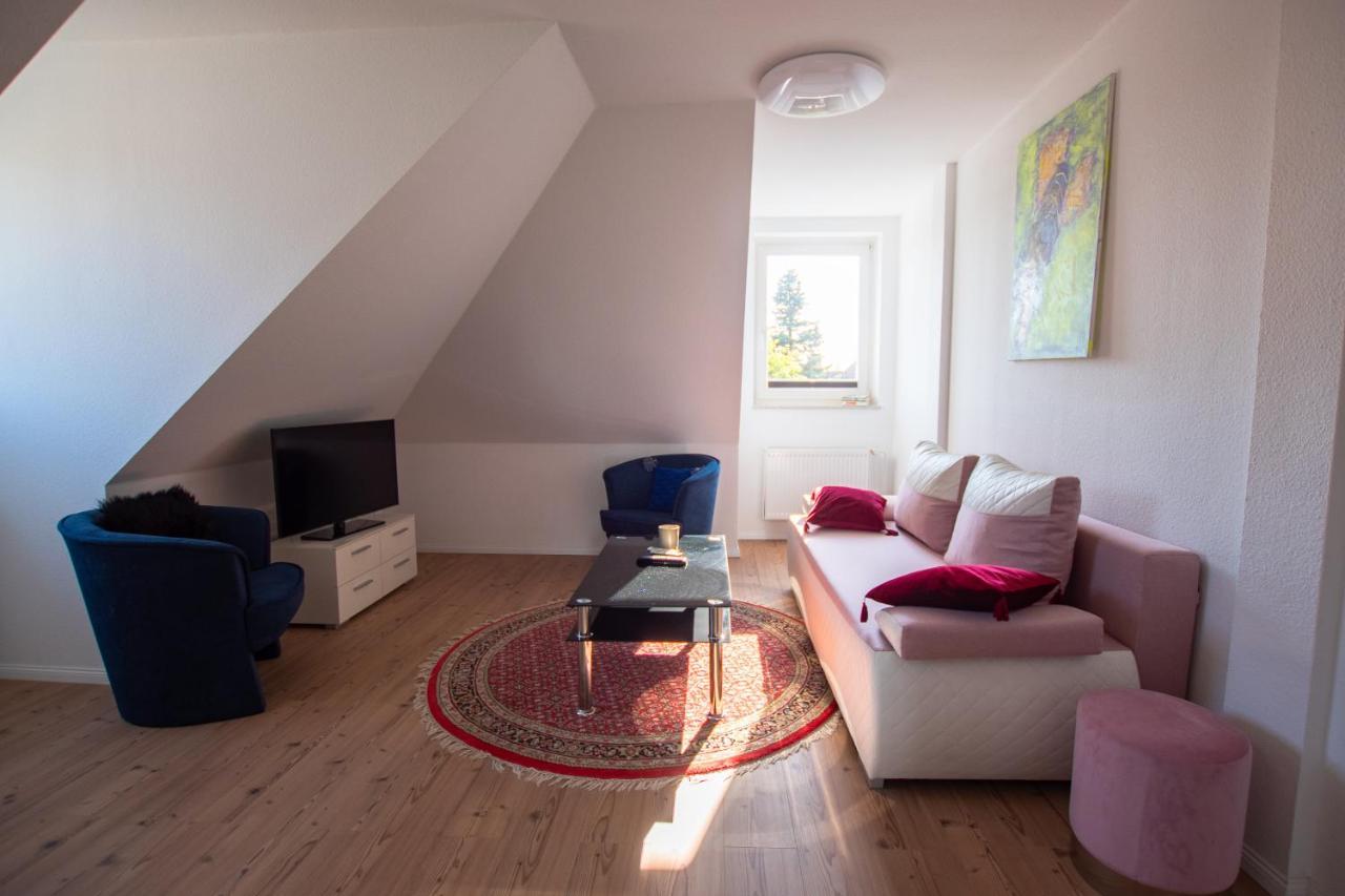 Nb Katharinenviertel Zwei Zimmer Wohnung Neubrandenburg Exteriér fotografie